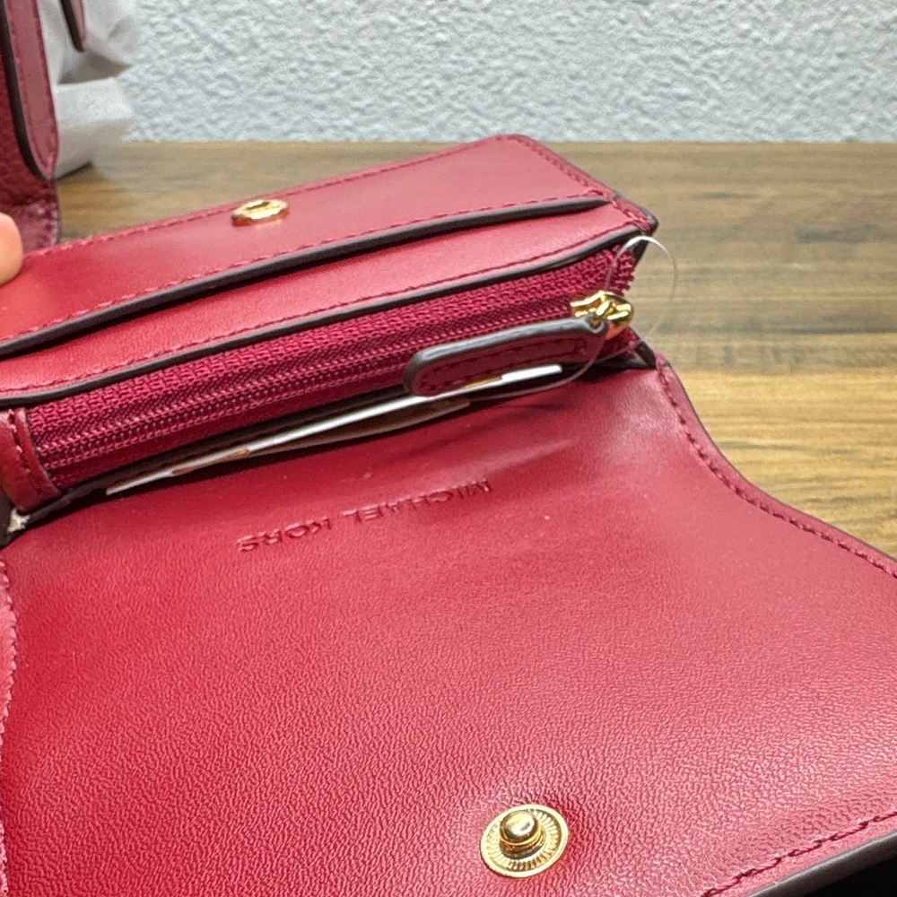 Michael Kors Leather Small Mina & Small Carson 🍒 Cherry Set - Picture 9 of 9